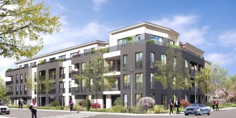 7ABFB0A6-C82E-4A10-B0BB-513506628800